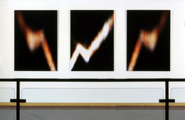 o.T. | 3-teilige Fotoarbeit, je 84,1 x 119,8 cm | Light Jet auf Aludibond | 2005